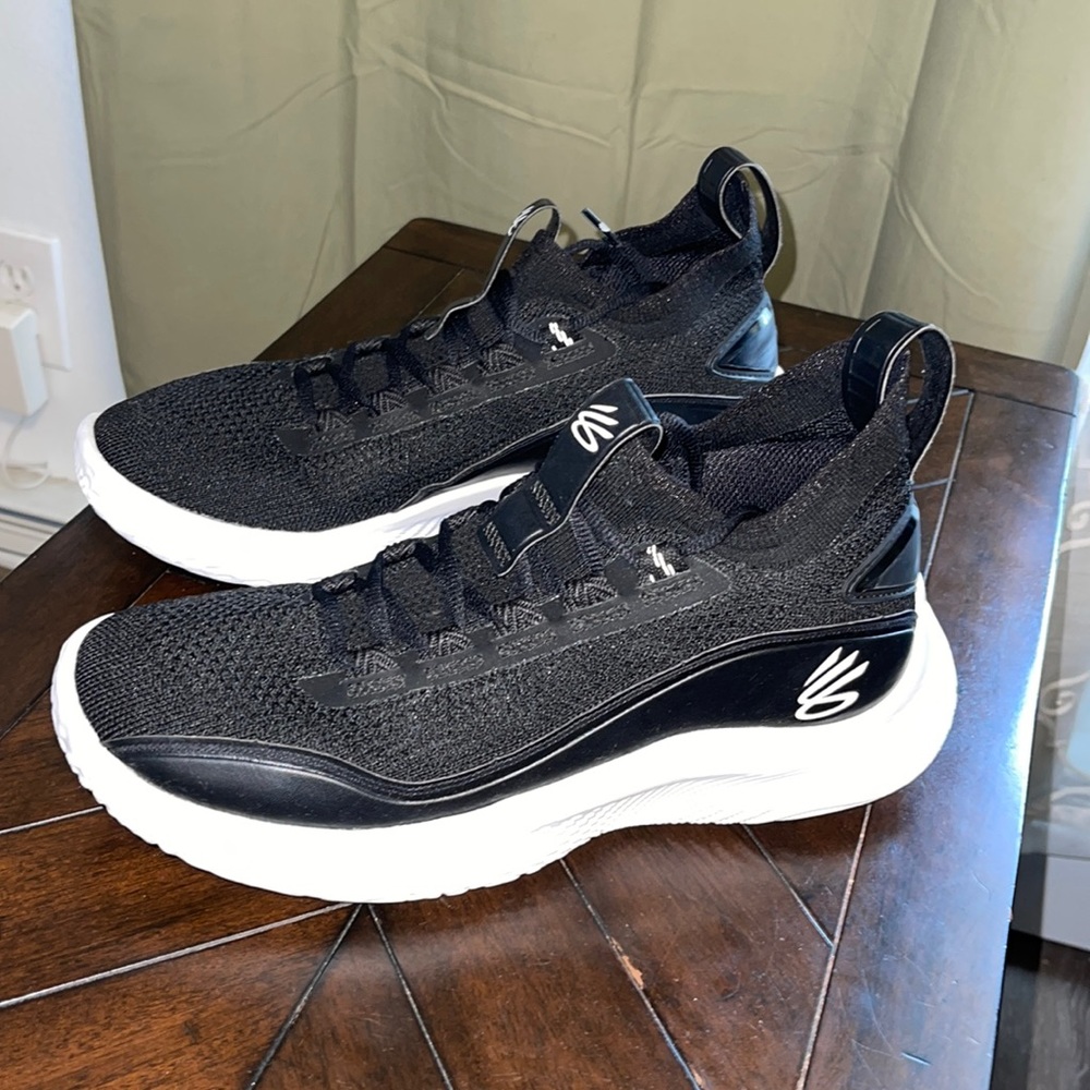 Under Armour Curry Flow Basketball Shoes
